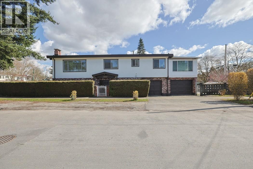 5730 QUEBEC STREET, Vancouver, British Columbia