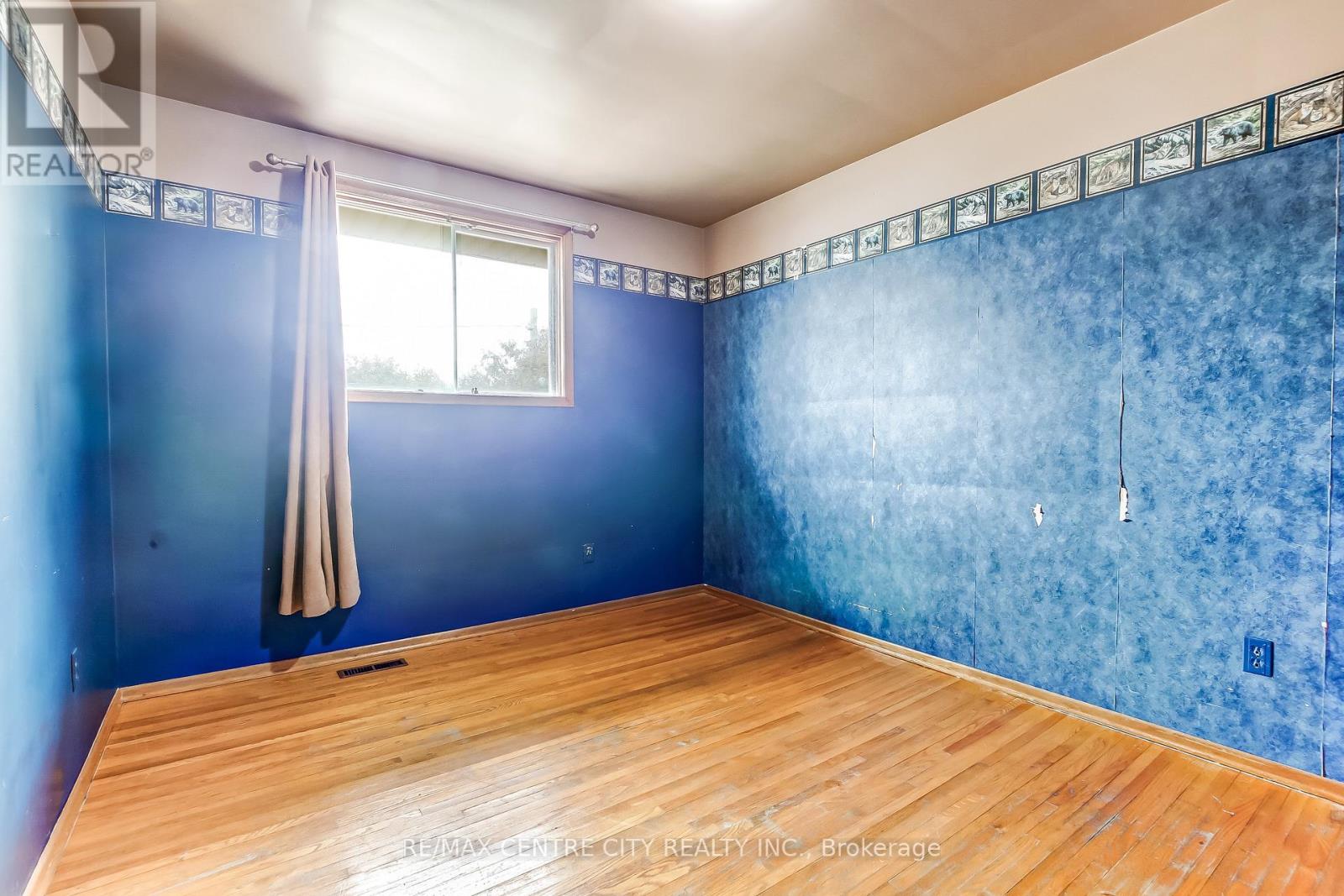 124 Fairview Avenue, St. Thomas, Ontario  N5R 4X6 - Photo 16 - X12901524