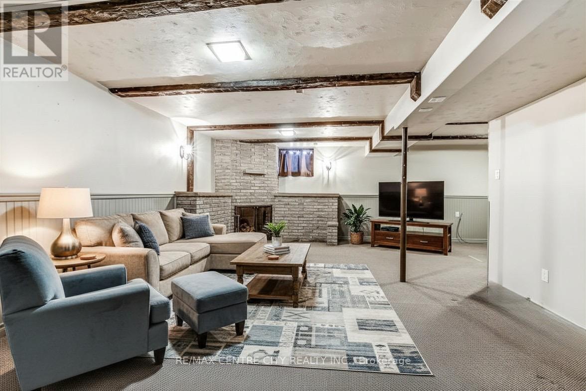 124 Fairview Avenue, St. Thomas, Ontario  N5R 4X6 - Photo 25 - X12901524