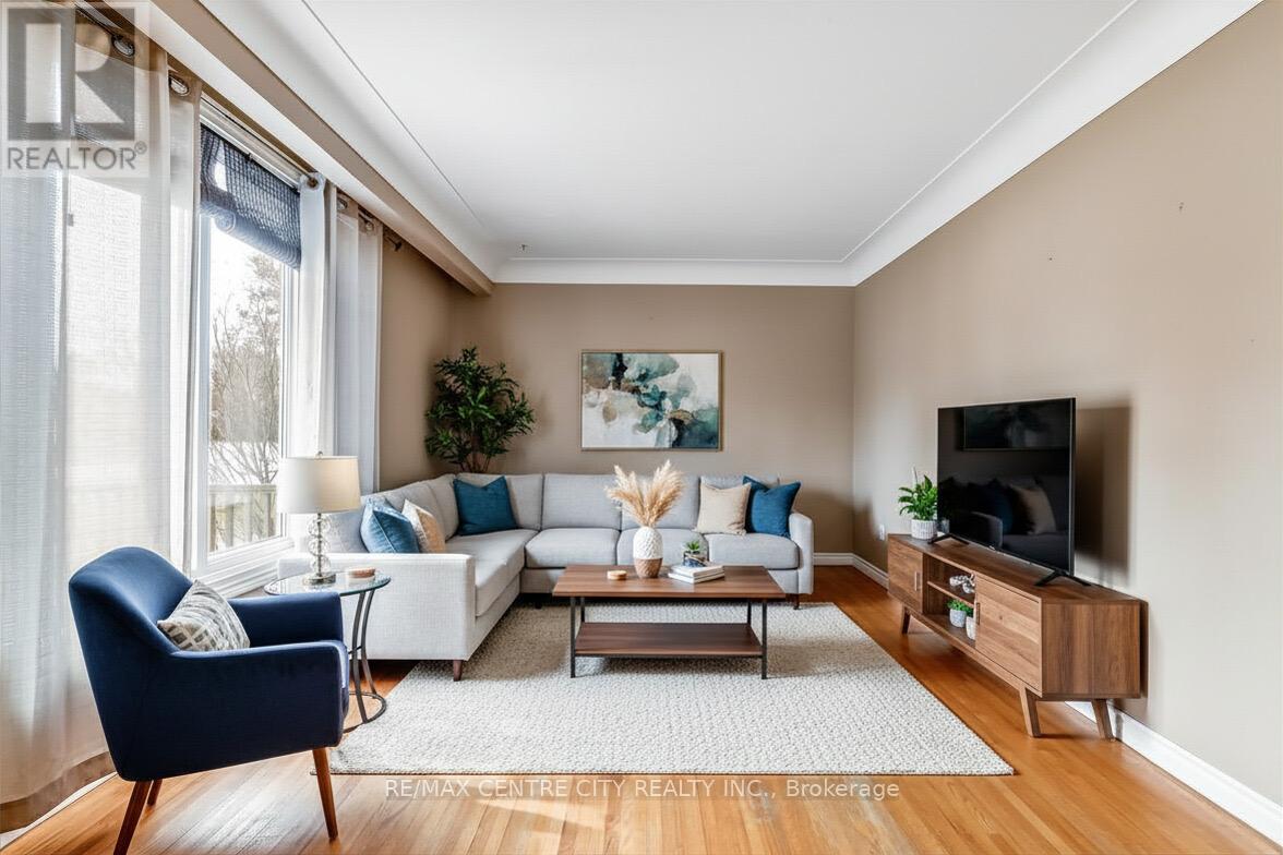 124 Fairview Avenue, St. Thomas, Ontario  N5R 4X6 - Photo 6 - X12901524