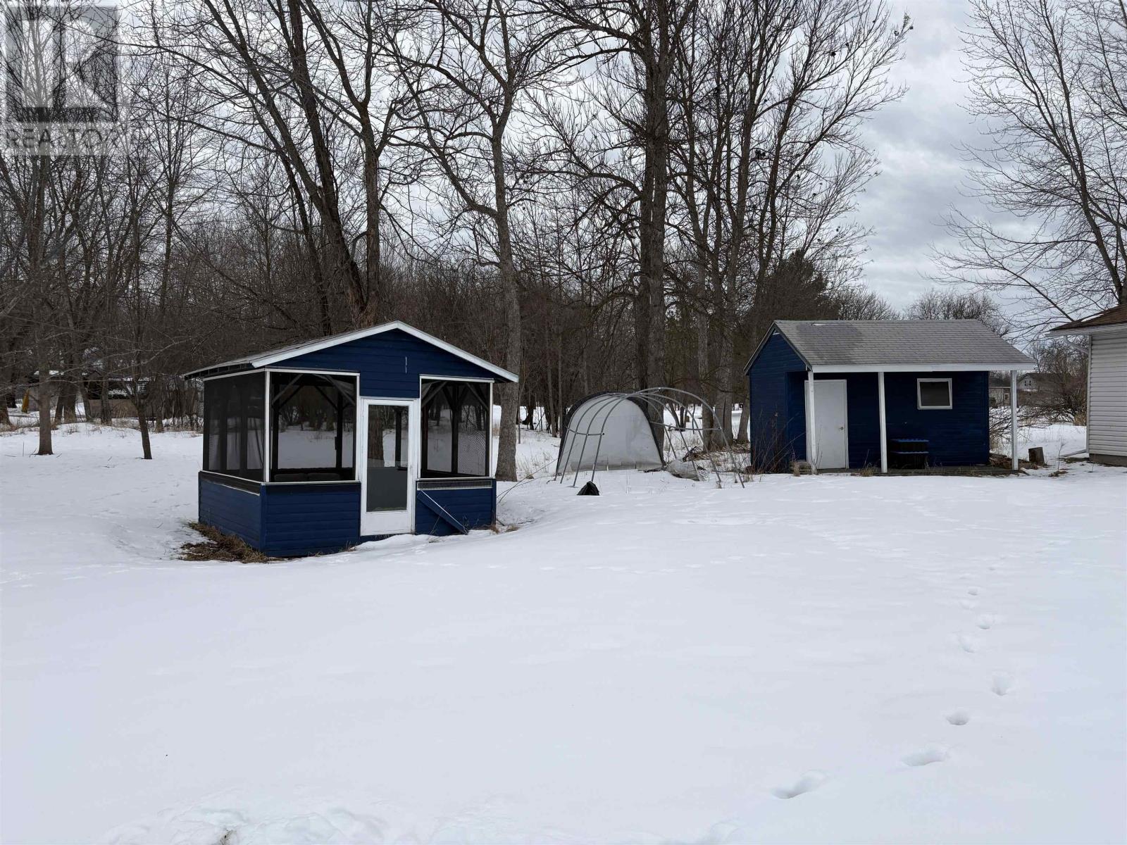 1232 Sunset Dr, Fort Frances, Ontario  P9A 2T8 - Photo 25 - TB2600484