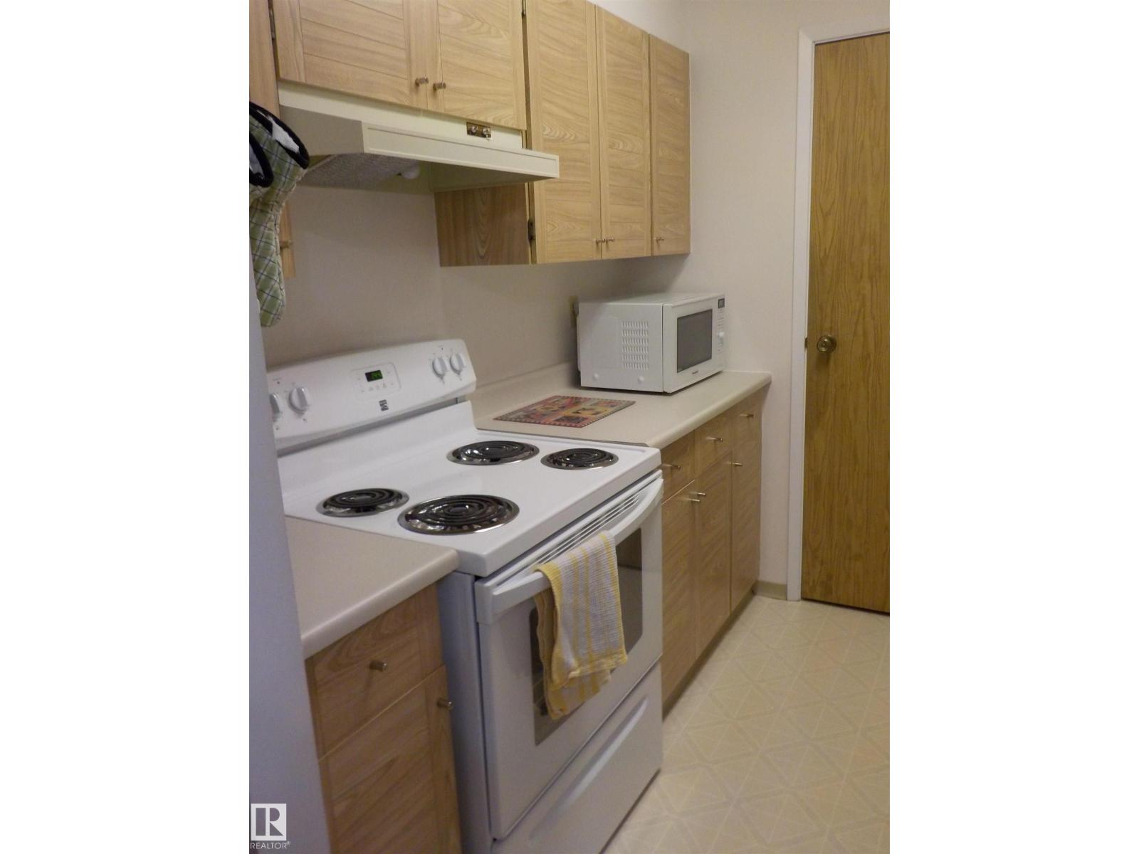 #207 9917 110 St Nw Nw, Edmonton, Alberta  T5K 2N4 - Photo 10 - E4477791