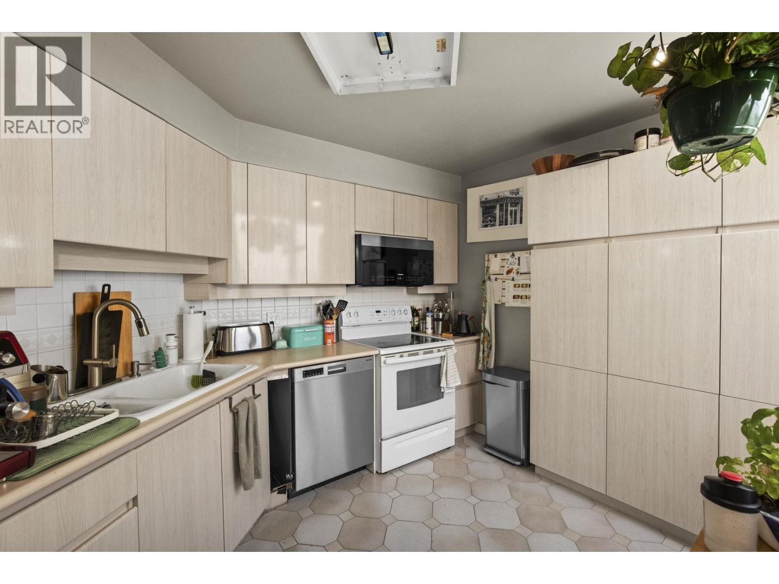 2005 1000 Beach Avenue, Vancouver, British Columbia  V6E 4M2 - Photo 23 - R3101684