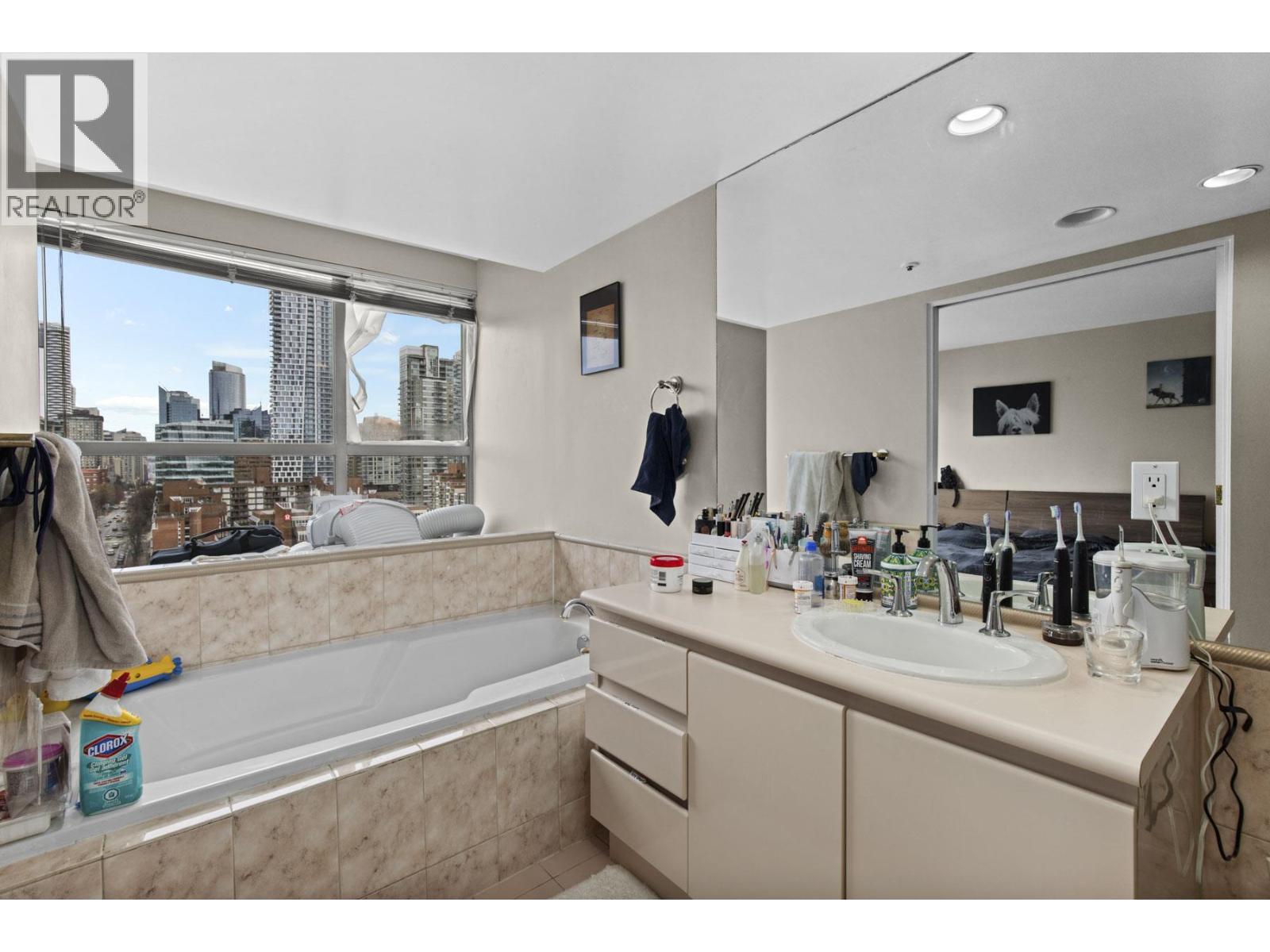 2005 1000 Beach Avenue, Vancouver, British Columbia  V6E 4M2 - Photo 30 - R3101684