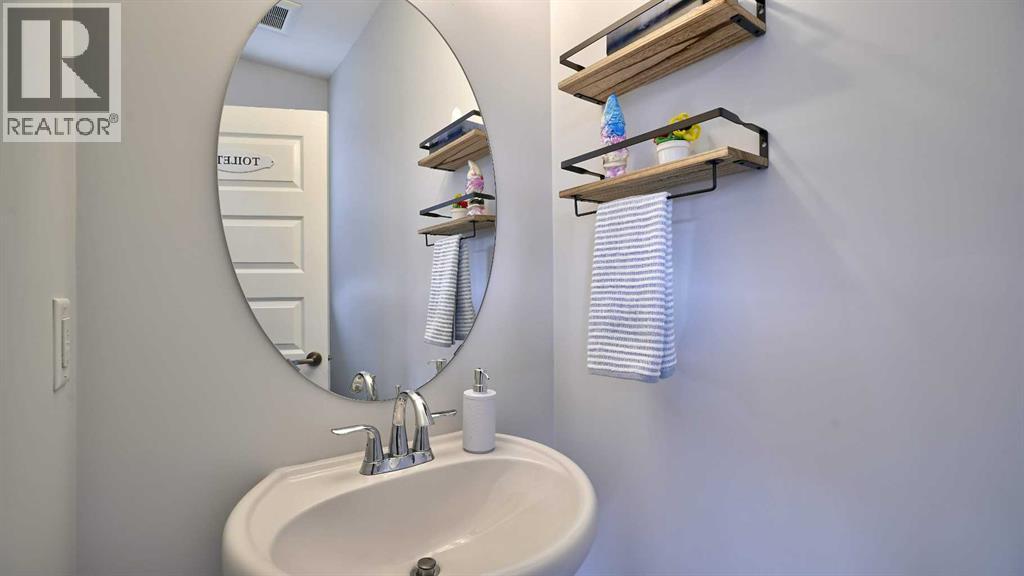 703, 1086 Williamstown Boulevard NW, Airdrie, Alberta  T4B 3T8 - Photo 21 - A2281960