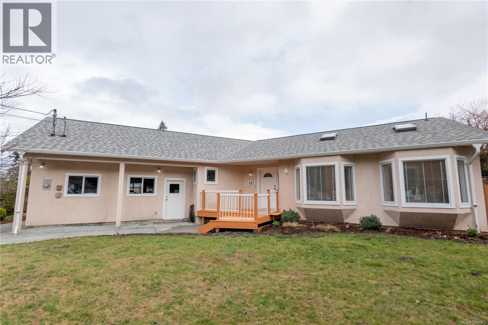 881 Therres Cres, Ladysmith, British Columbia  V9G 1N5 - Photo 27 - 1029043