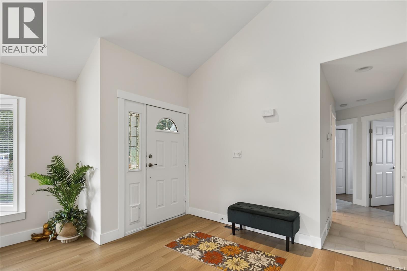 881 Therres Cres, Ladysmith, British Columbia  V9G 1N5 - Photo 4 - 1029043