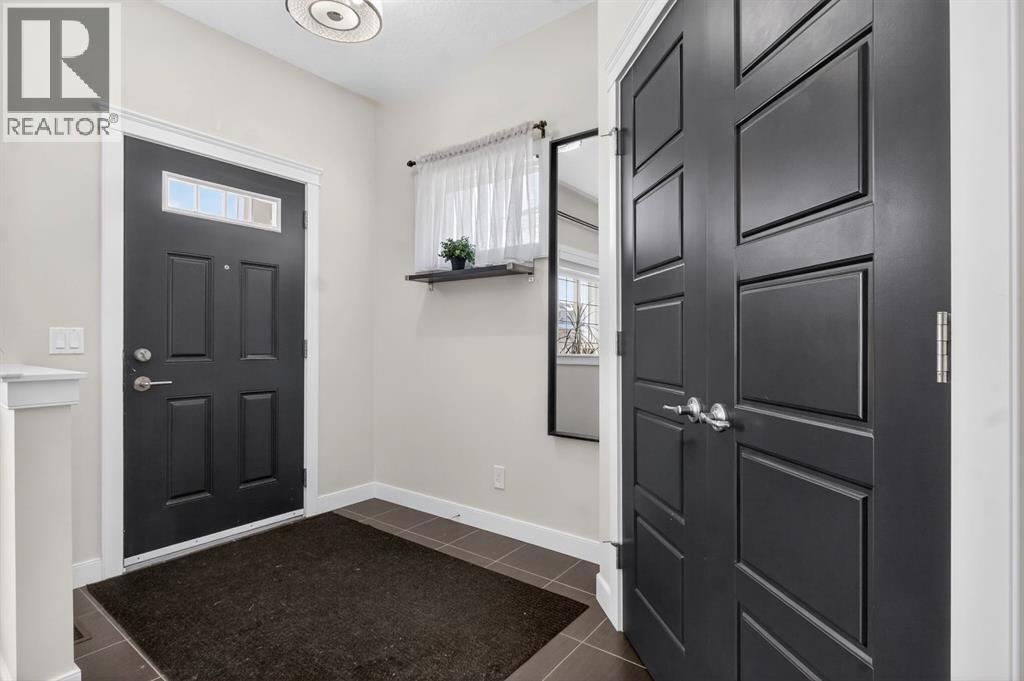 258 Redstone Drive Ne, Calgary, Alberta  T3N 0N3 - Photo 2 - A2291913