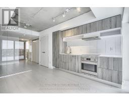 816 - 5 SOUDAN AVENUE, Toronto, Ontario