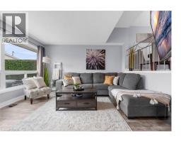 5 VIKING Court Unit# 301, Grimsby, Ontario