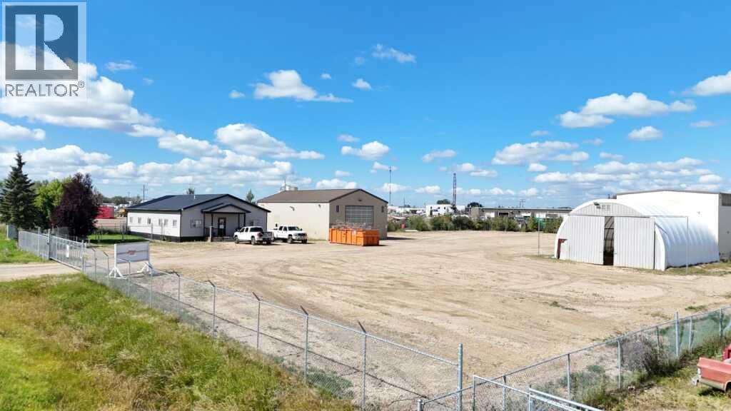 4212 Hewlett Drive, Rural Red Deer County, Alberta  T4S 2M4 - Photo 1 - A2253366