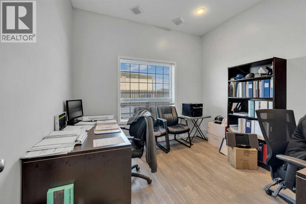 17 Sylvaire Close, Sylvan Lake, Alberta  T4S 2H6 - Photo 11 - A2278018