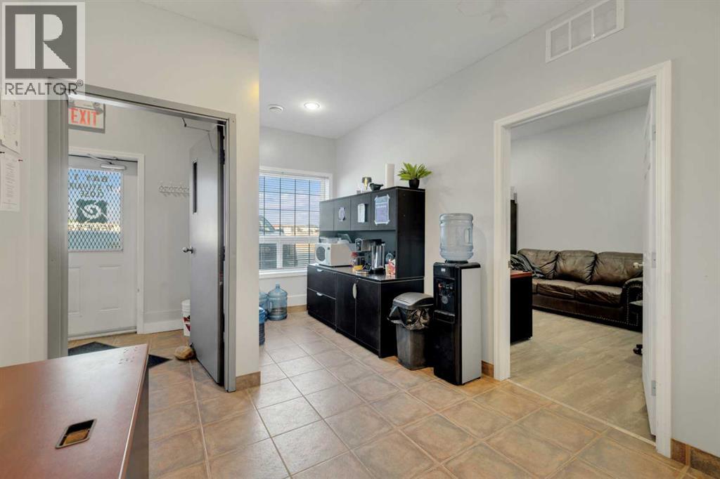 17 Sylvaire Close, Sylvan Lake, Alberta  T4S 2H6 - Photo 10 - A2278018