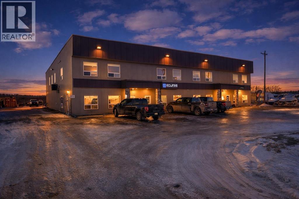 17 Sylvaire Close, Sylvan Lake, Alberta  T4S 2H6 - Photo 1 - A2278018