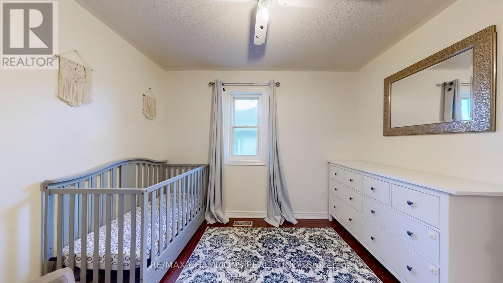 135 Ural Circle, Brampton, Ontario  L6R 1J6 - Photo 12 - W12901506