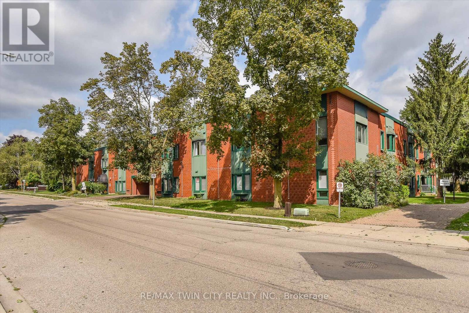 216 - 1009 Queenston Road, Cambridge, Ontario  N3H 3K7 - Photo 46 - X12901494