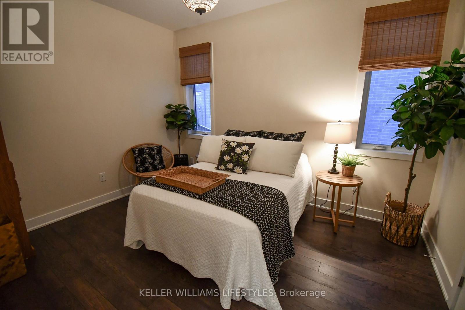 Photo 18 of 46 for 1934 Wateroak Drive