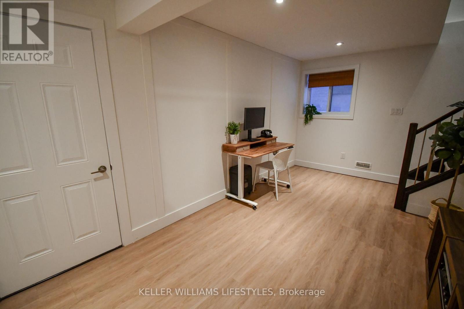 Photo 24 of 46 for 1934 Wateroak Drive