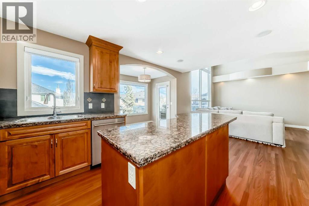 273 Everglade Circle SW, Calgary, Alberta  T2Y 4M8 - Photo 17 - A2290246