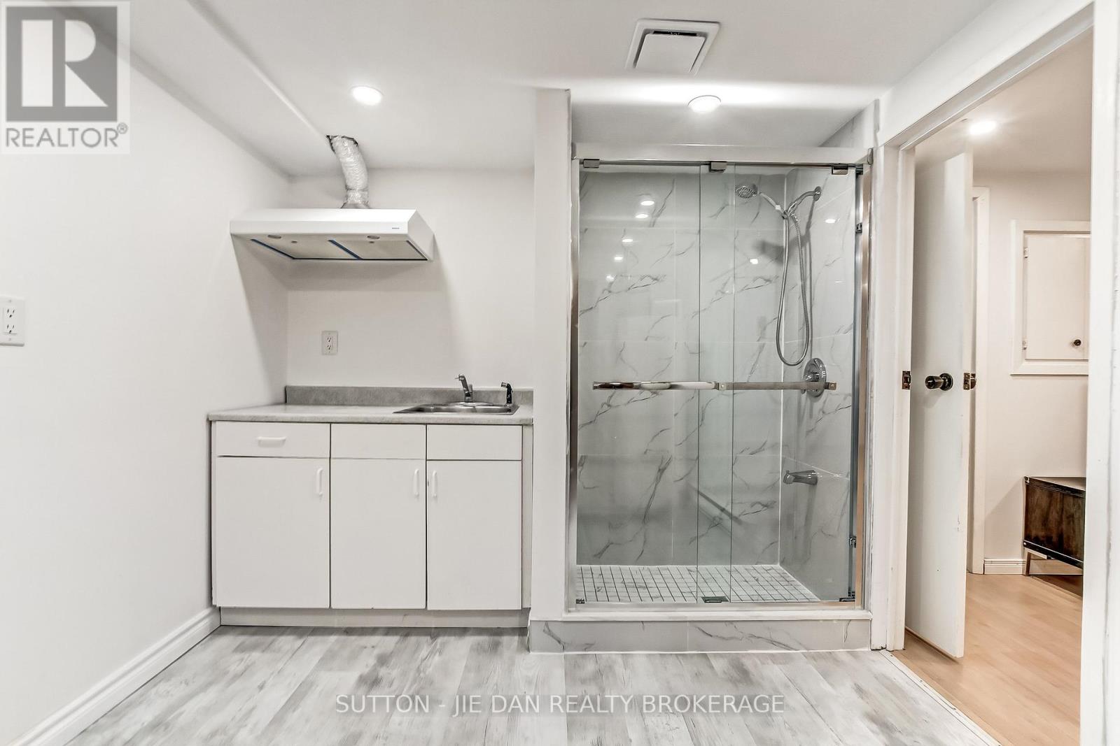 720 Grenfell Drive, London North, Ontario  N5X 2C5 - Photo 20 - X12901630