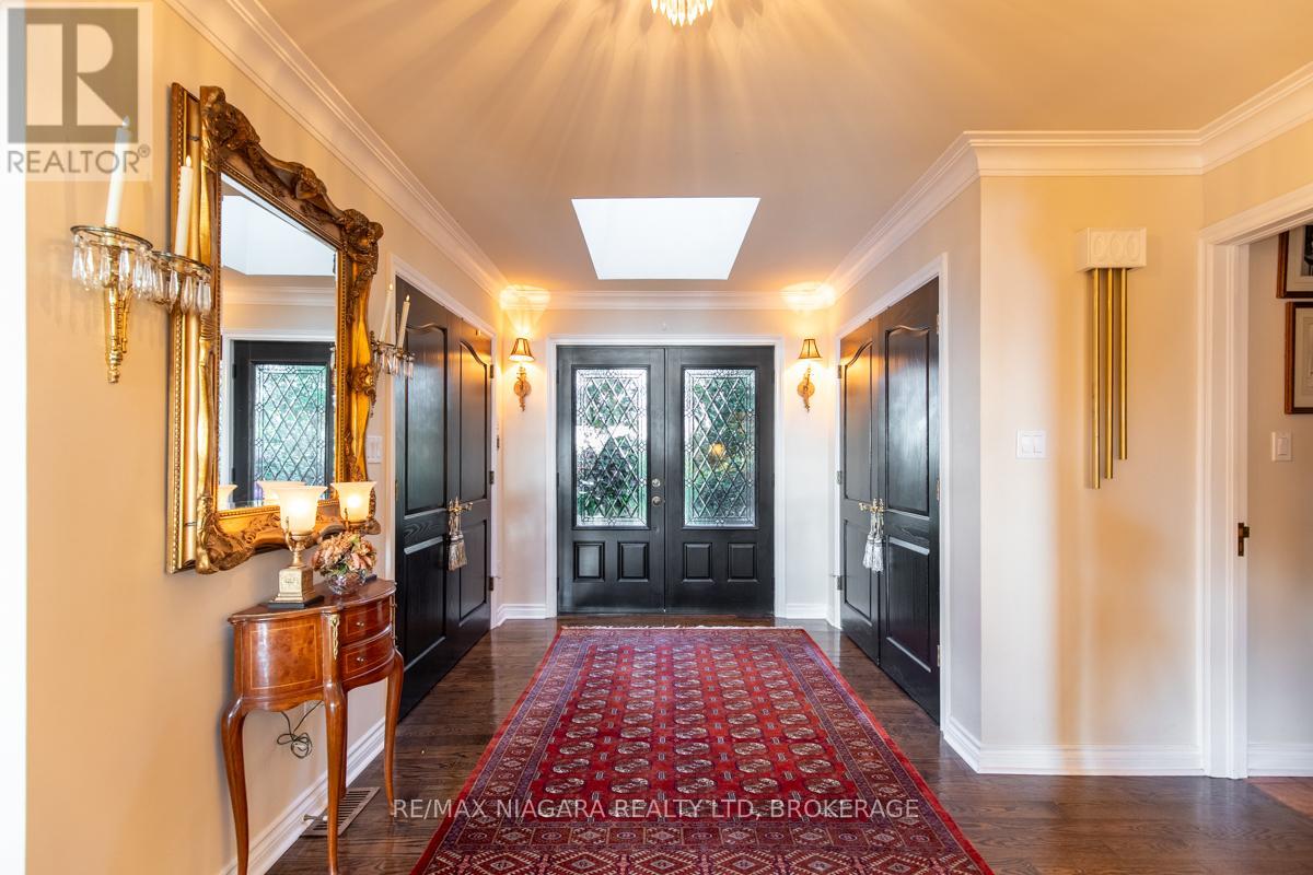 735 Lakeshore Road E, Port Colborne, Ontario  L3K 5V3 - Photo 11 - X12886656