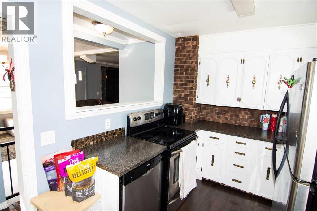 318 4 Avenue Se, Three Hills, Alberta  T0M 2A0 - Photo 23 - A2292467