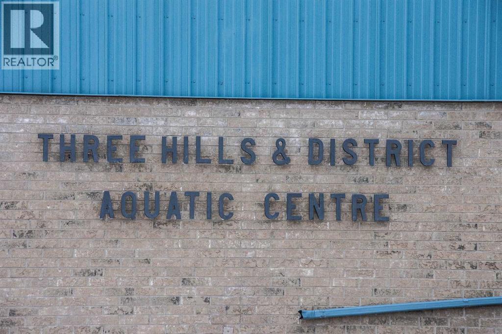 318 4 Avenue Se, Three Hills, Alberta  T0M 2A0 - Photo 45 - A2292467