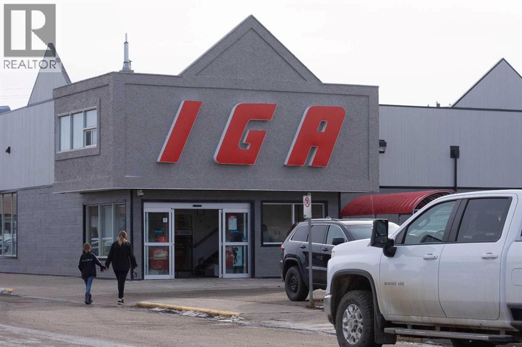 318 4 Avenue Se, Three Hills, Alberta  T0M 2A0 - Photo 44 - A2292467