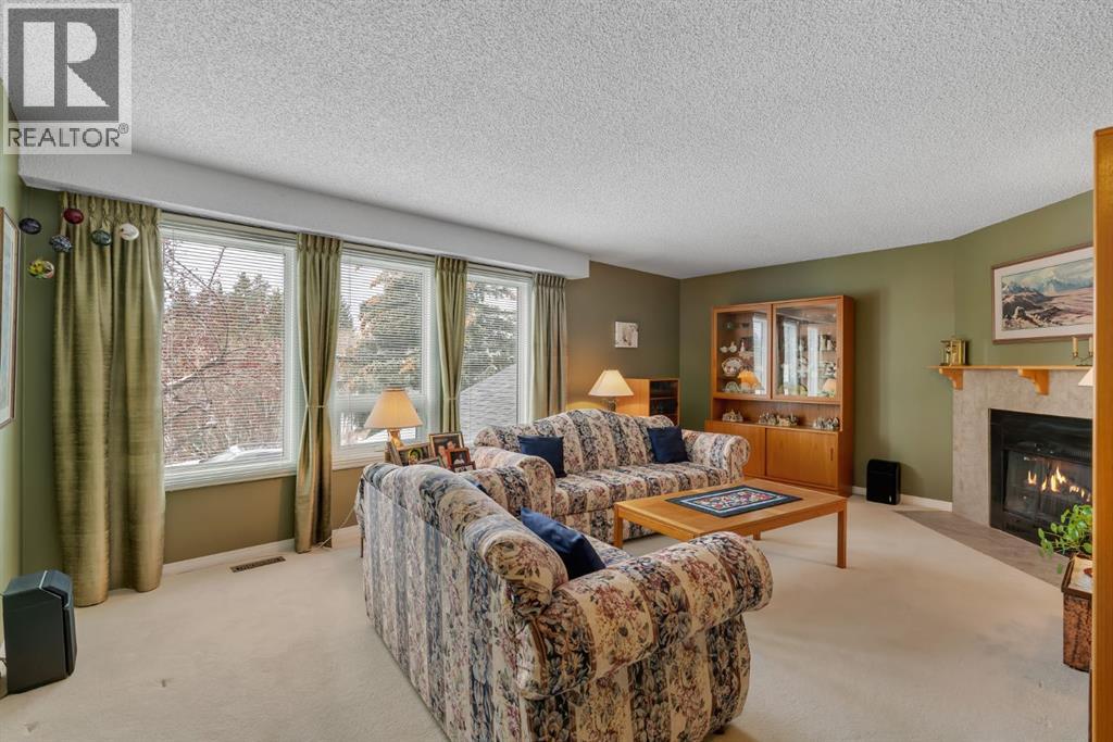 16, 64 Woodacres Crescent Sw, Calgary, Alberta  T2W 4V6 - Photo 14 - A2293286