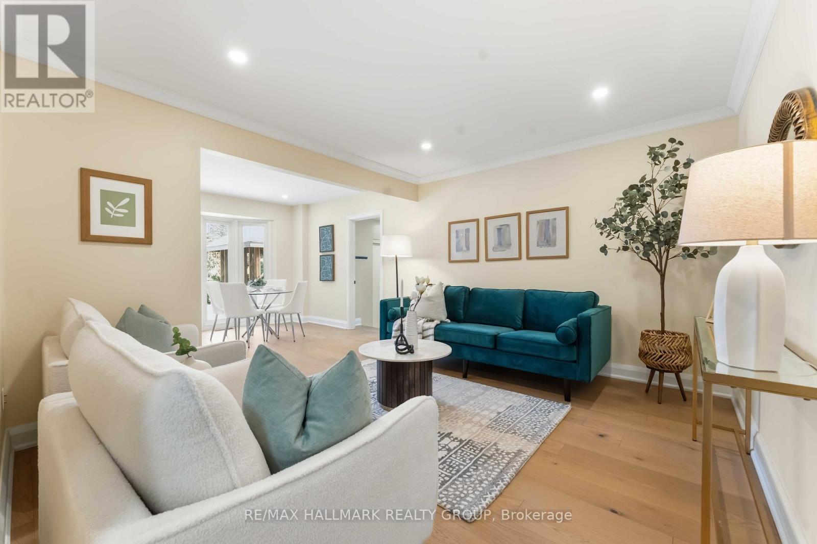 19 Kingsford Crescent, Ottawa, Ontario  K2K 1T5 - Photo 17 - X12901600