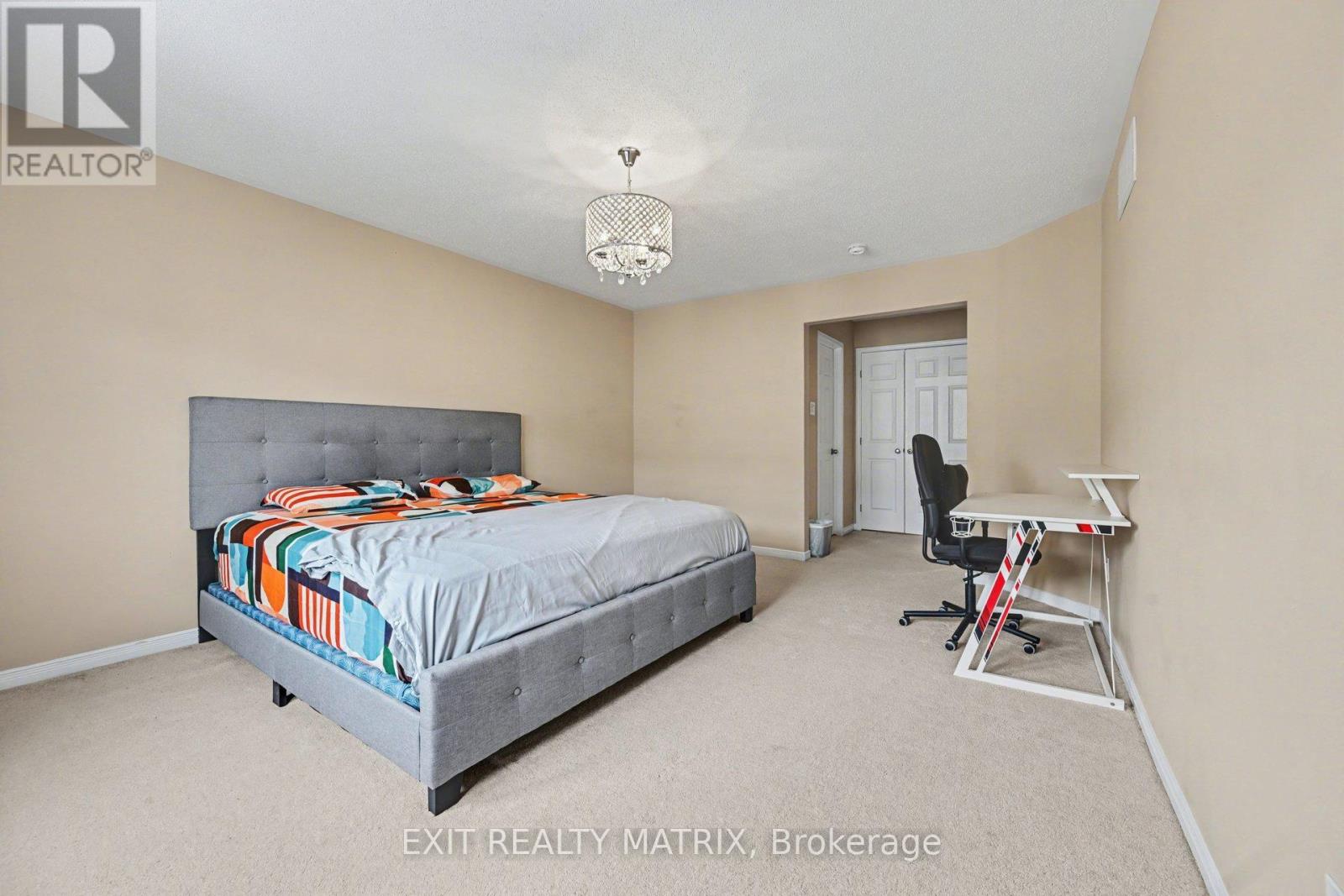 233 Losino Crescent, Ottawa, Ontario  K2V 0E4 - Photo 19 - X12901608