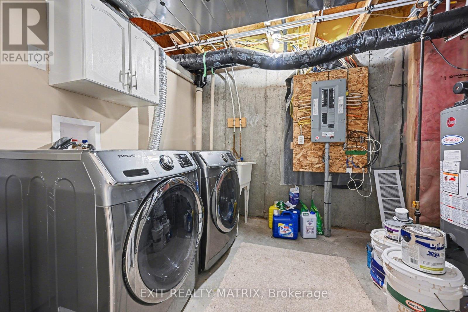 233 Losino Crescent, Ottawa, Ontario  K2V 0E4 - Photo 25 - X12901608