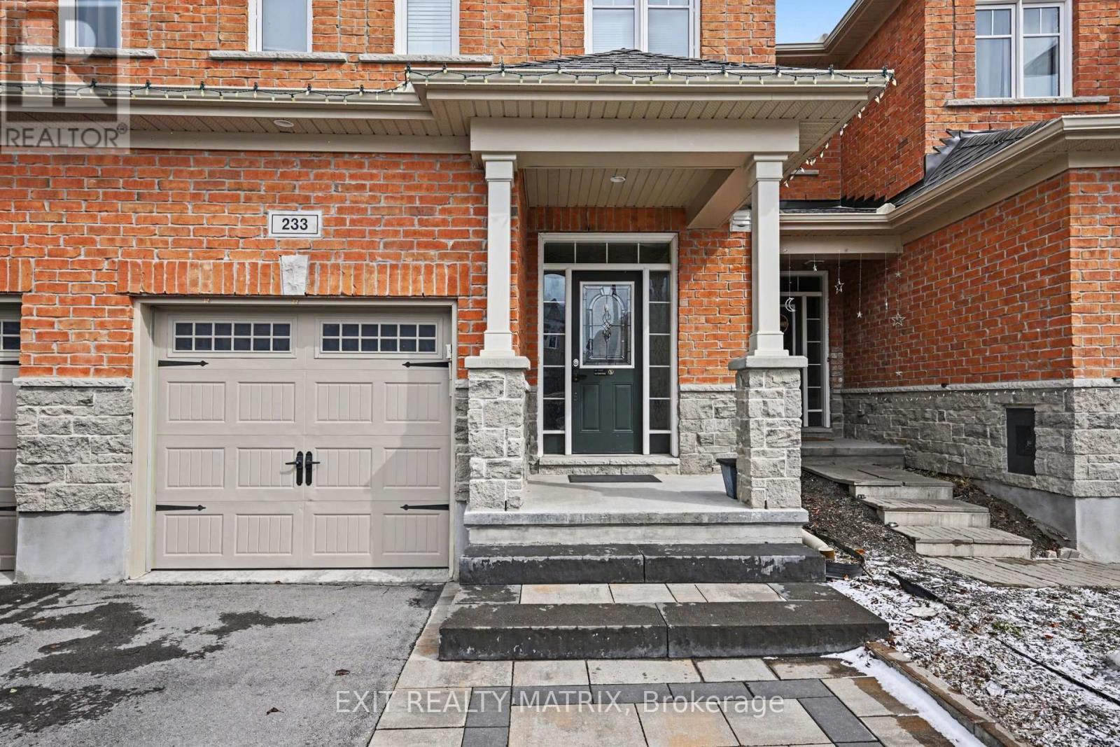 233 Losino Crescent, Ottawa, Ontario  K2V 0E4 - Photo 3 - X12901608