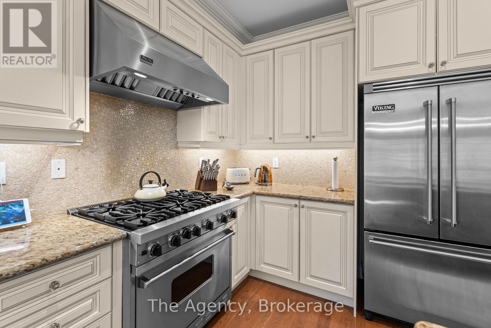 297 Fritillary Street, Oakville, Ontario  L6L 6W7 - Photo 22 - W12901638