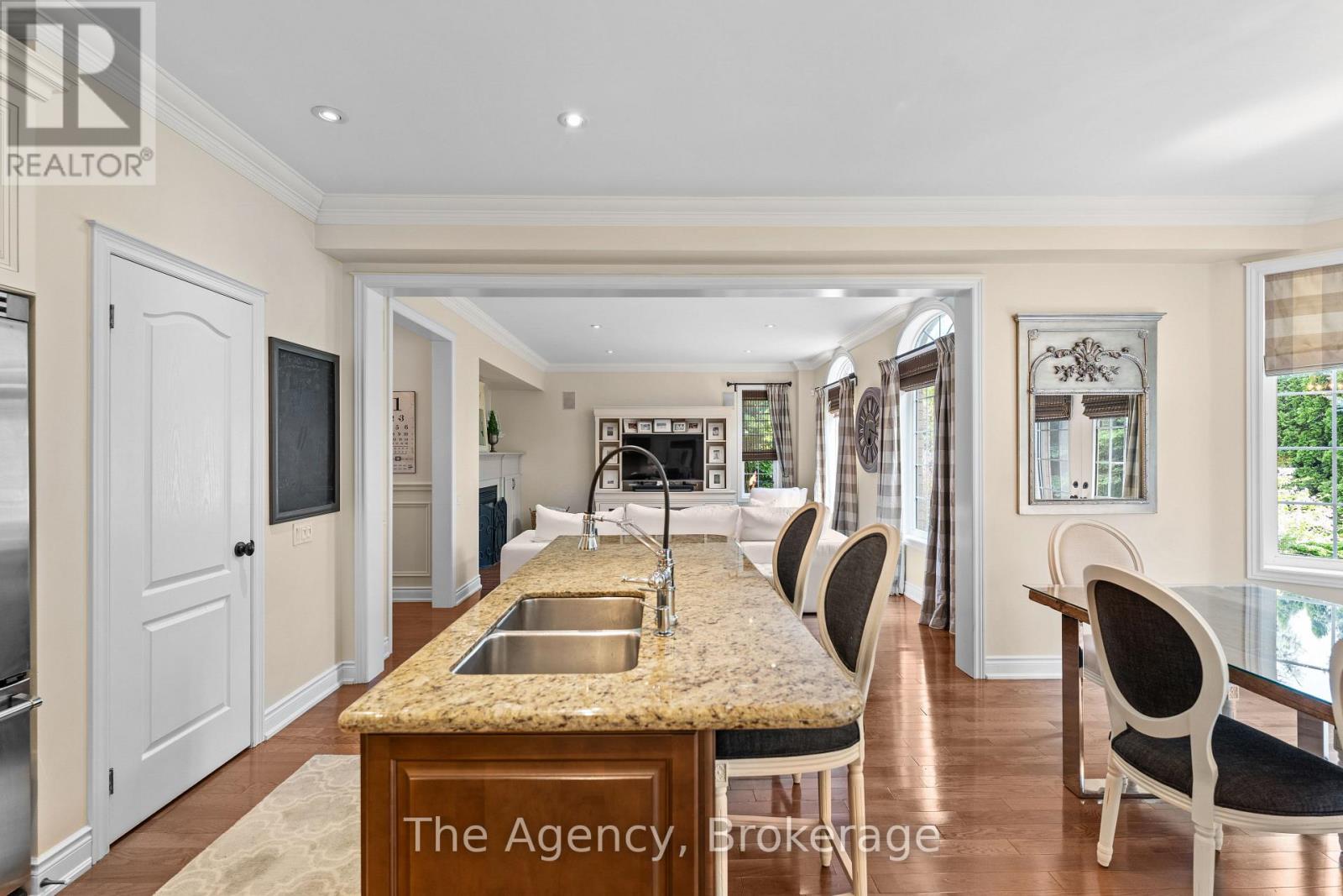 297 Fritillary Street, Oakville, Ontario  L6L 6W7 - Photo 24 - W12901638