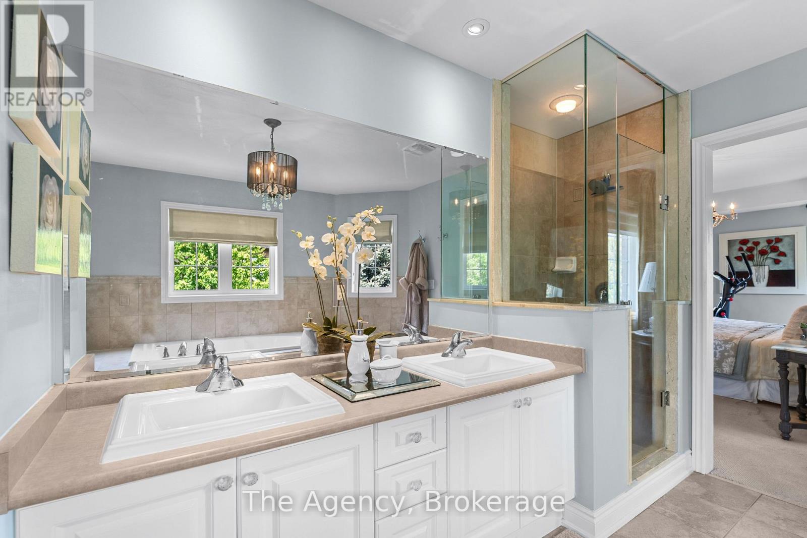 297 Fritillary Street, Oakville, Ontario  L6L 6W7 - Photo 33 - W12901638