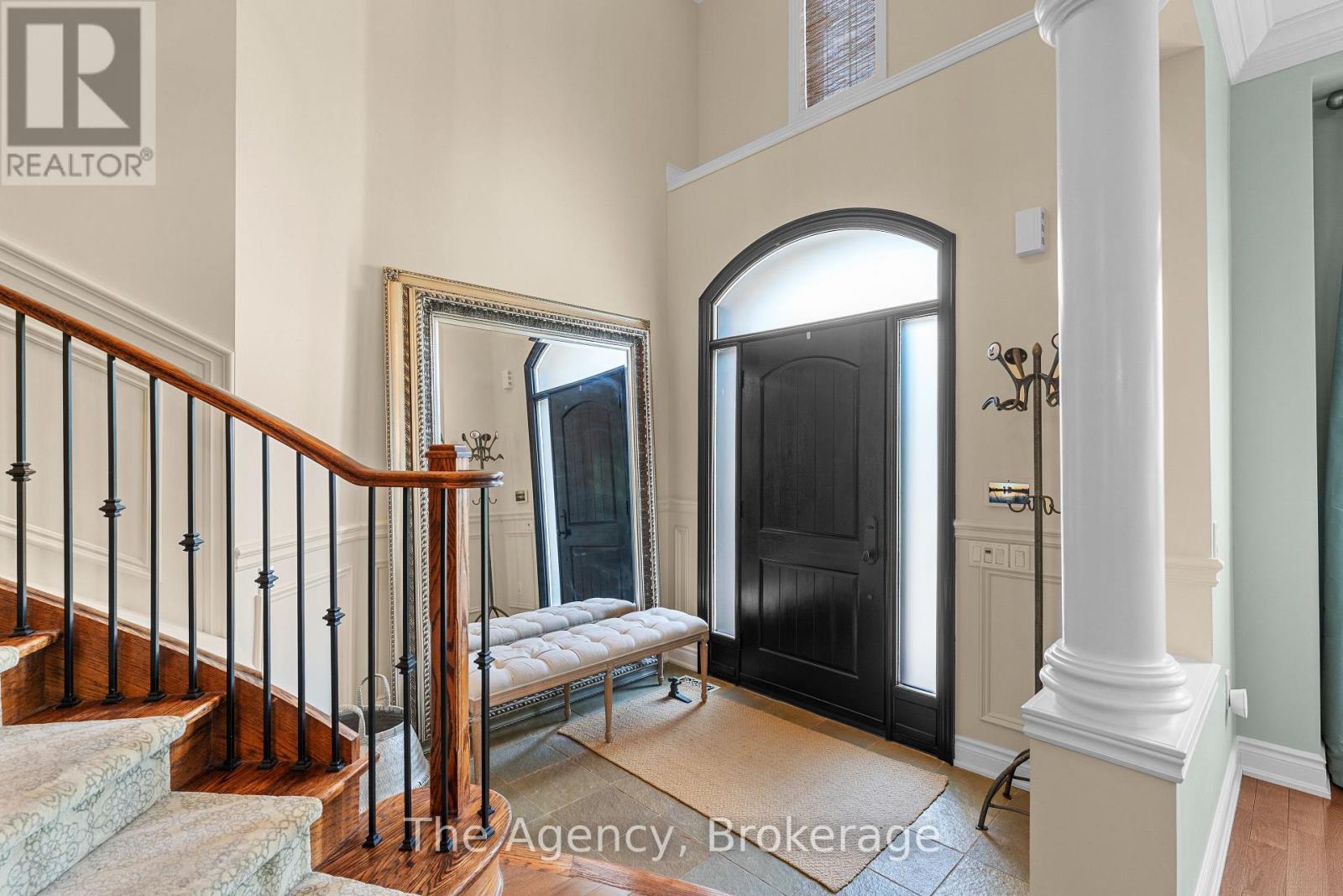 297 Fritillary Street, Oakville, Ontario  L6L 6W7 - Photo 9 - W12901638