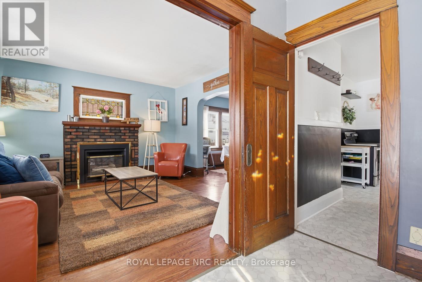 253 Alexandra Street, Port Colborne, Ontario  L3K 2Y9 - Photo 4 - X12901558