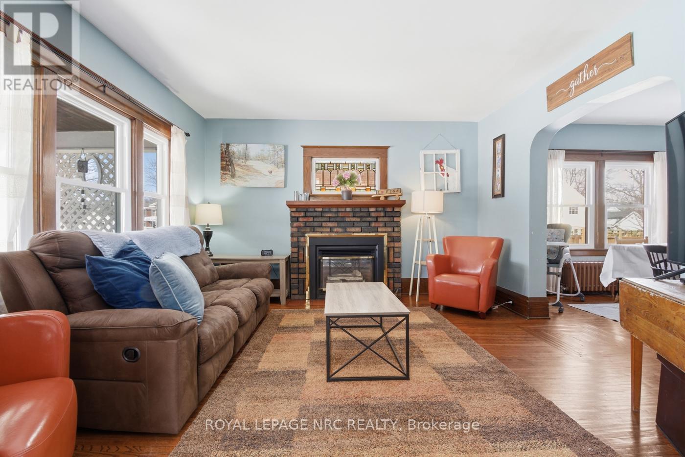 253 Alexandra Street, Port Colborne, Ontario  L3K 2Y9 - Photo 5 - X12901558