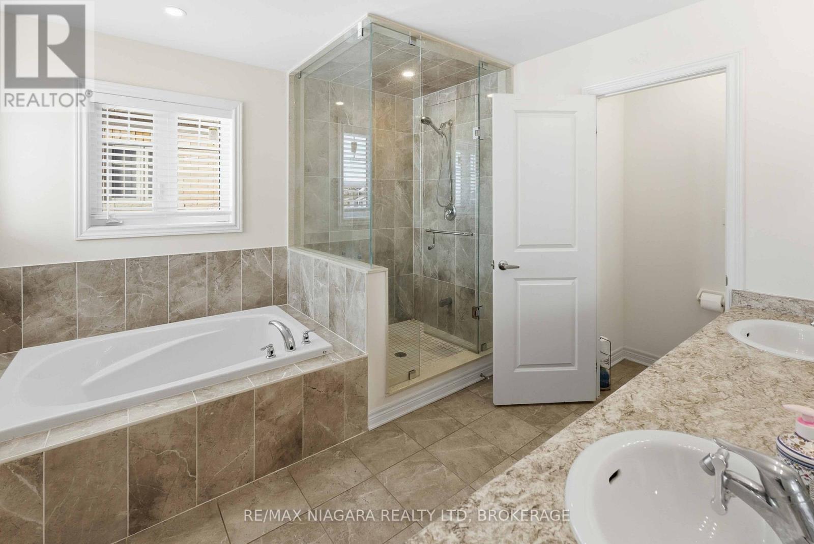 91 Homestead Way, Thorold, Ontario  L2V 0B7 - Photo 21 - X12901616