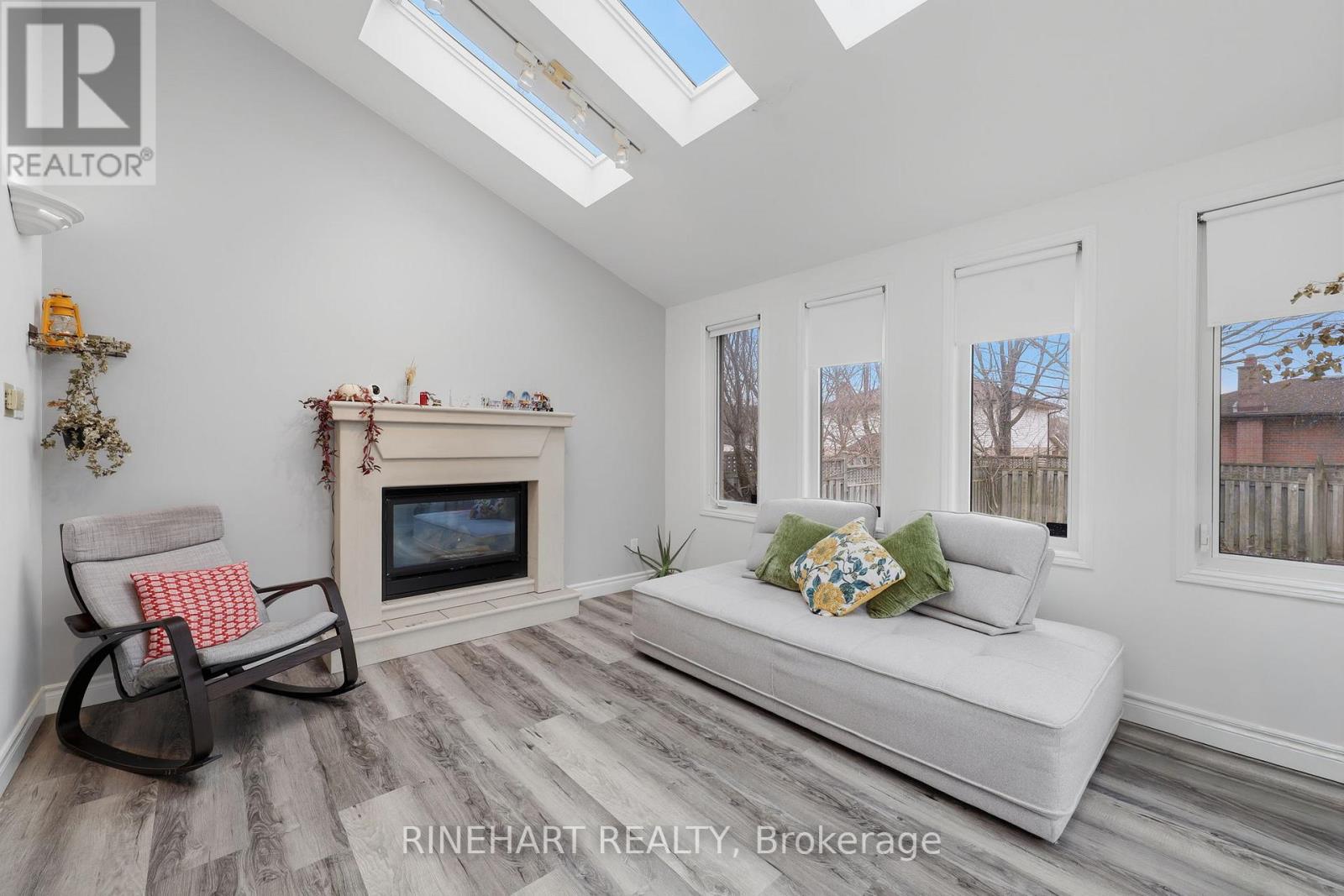 74 Erica Crescent, London South, Ontario  N6E 3P5 - Photo 13 - X12901640