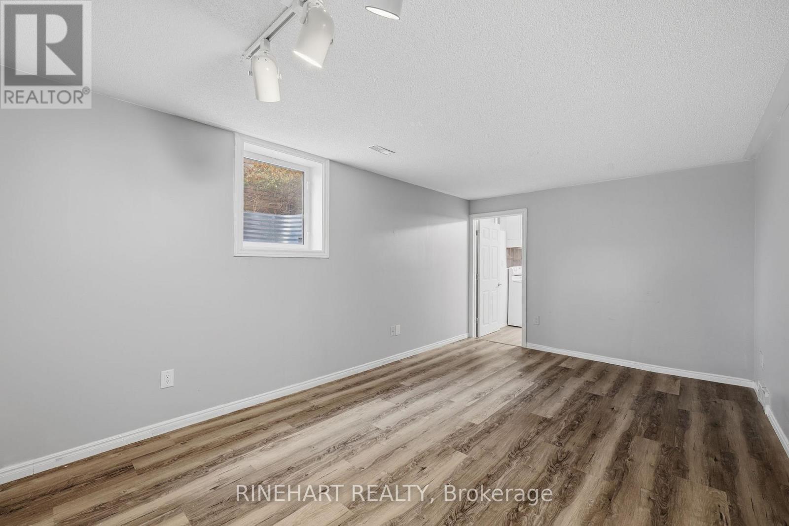 74 Erica Crescent, London South, Ontario  N6E 3P5 - Photo 28 - X12901640