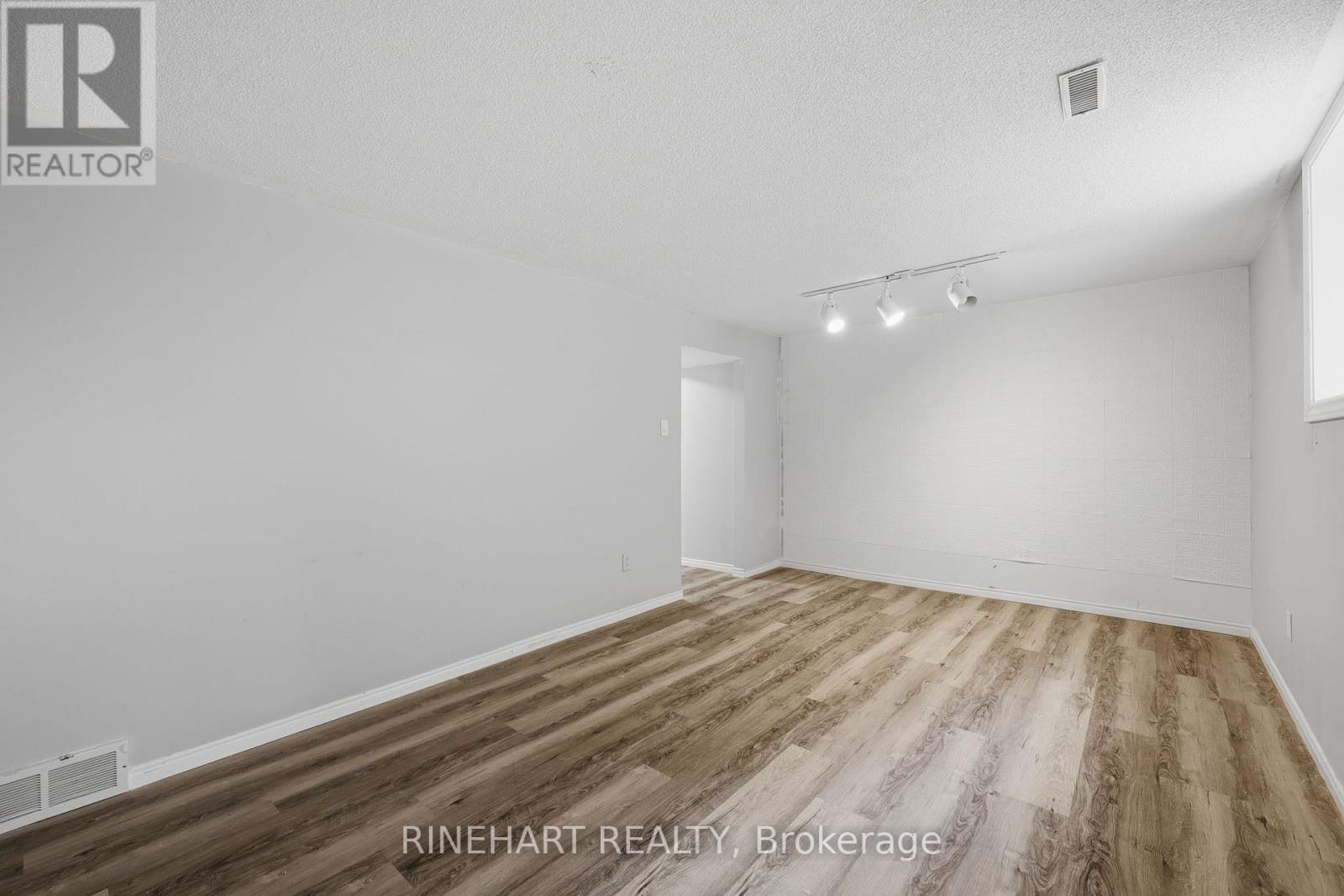 74 Erica Crescent, London South, Ontario  N6E 3P5 - Photo 30 - X12901640