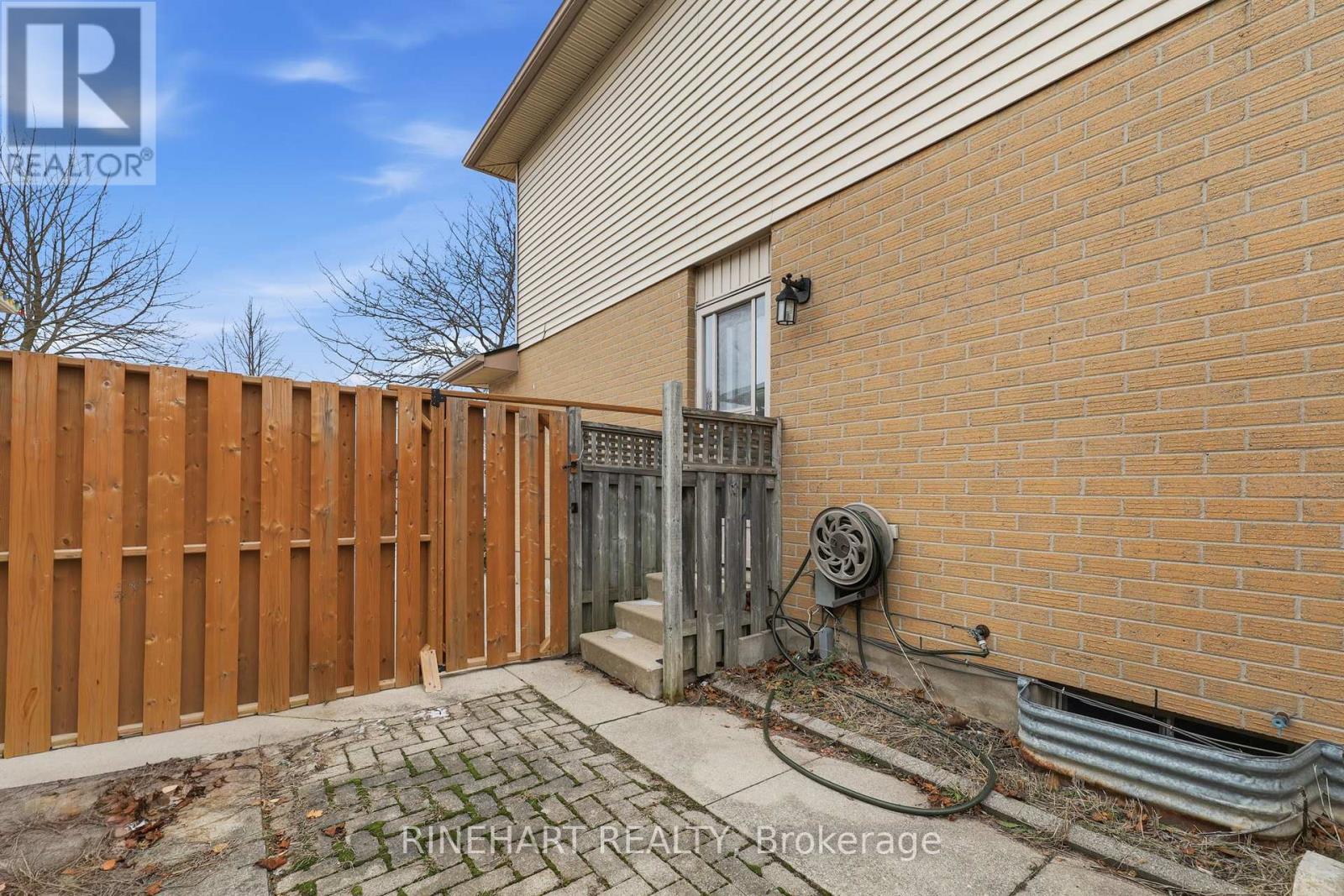 74 Erica Crescent, London South, Ontario  N6E 3P5 - Photo 41 - X12901640