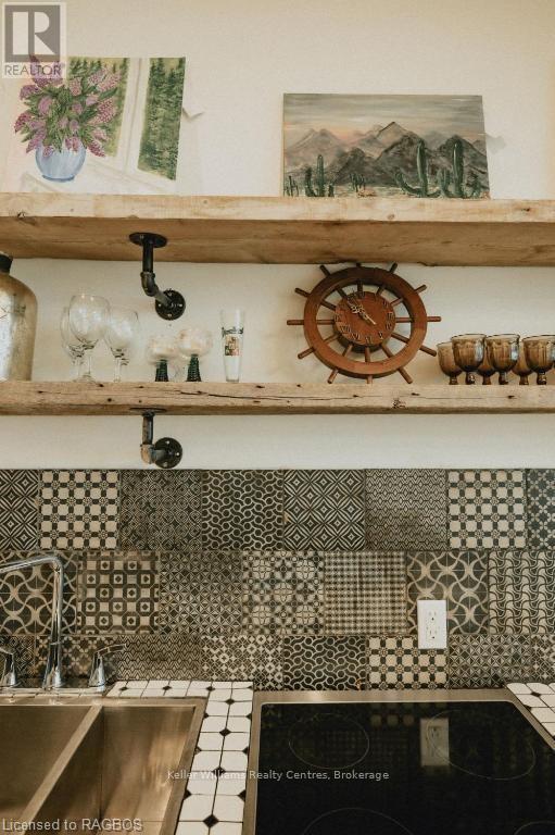 93 Shoreline Avenue, South Bruce Peninsula, Ontario  N0H 2T0 - Photo 21 - X12901554