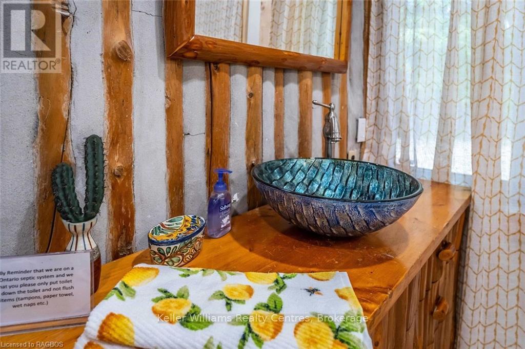 31 Montrose Street, South Bruce Peninsula, Ontario  N0H 2T0 - Photo 17 - X12901562