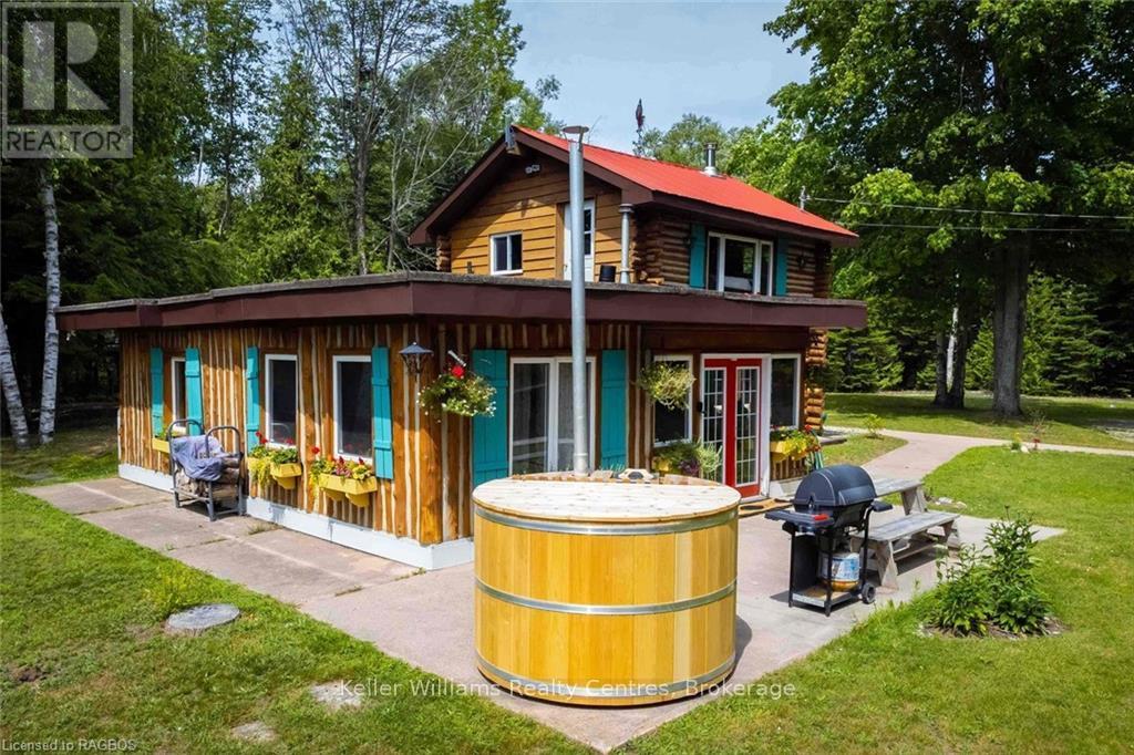 31 Montrose Street, South Bruce Peninsula, Ontario  N0H 2T0 - Photo 8 - X12901562