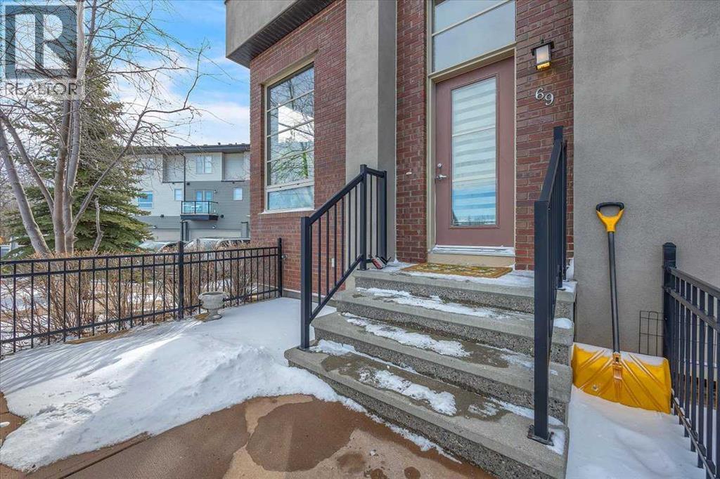 69 Aspen Hills Terrace SW, Calgary, Alberta  T3H 0P4 - Photo 7 - A2291237