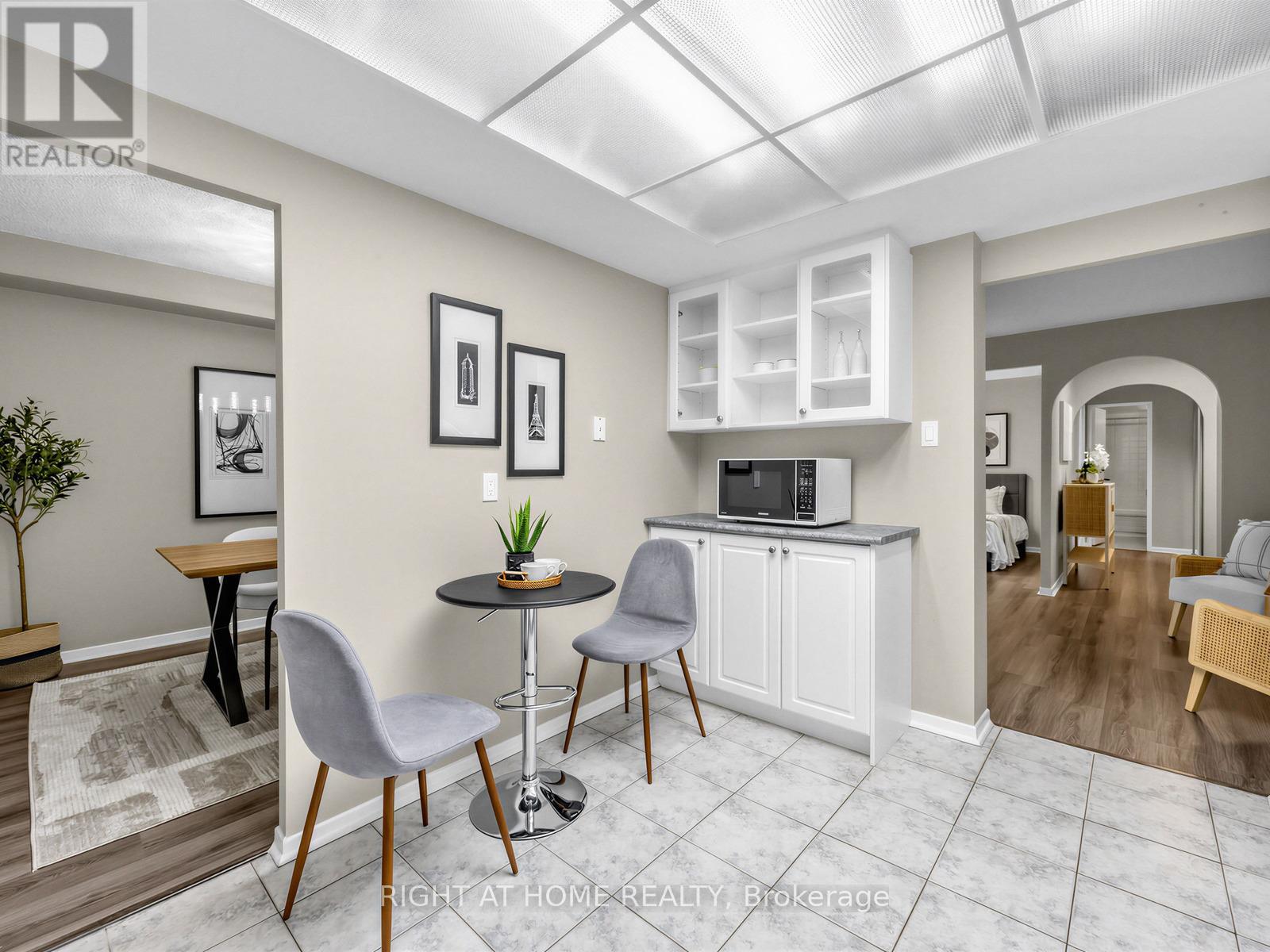 2004 - 1900 Sheppard Avenue E, Toronto, Ontario  M2J 4T4 - Photo 11 - C12901540