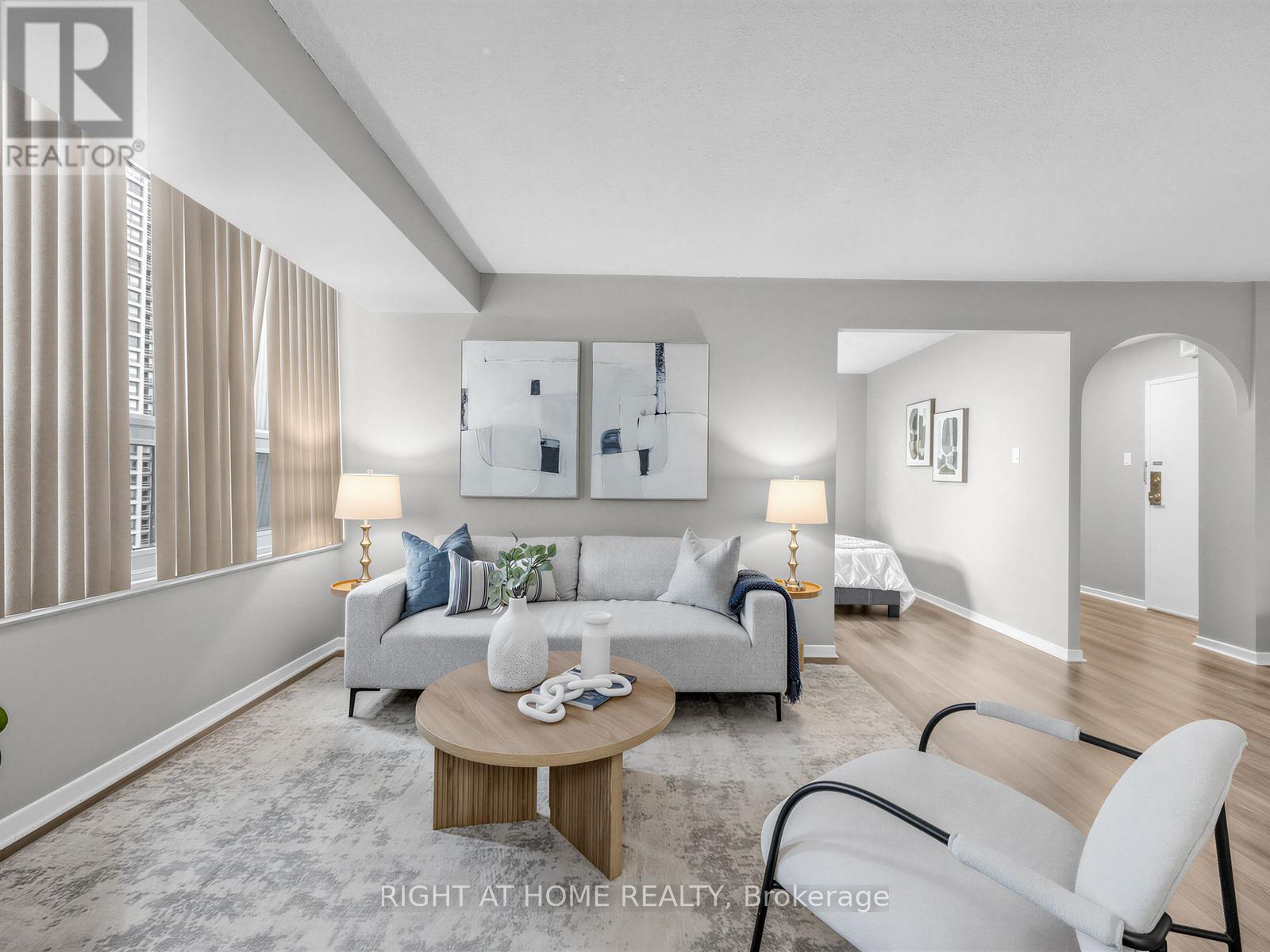 2004 - 1900 Sheppard Avenue E, Toronto, Ontario  M2J 4T4 - Photo 5 - C12901540